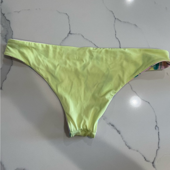 VS REVERSIBLE BOTTOMS SZ M - Picture 3 of 3